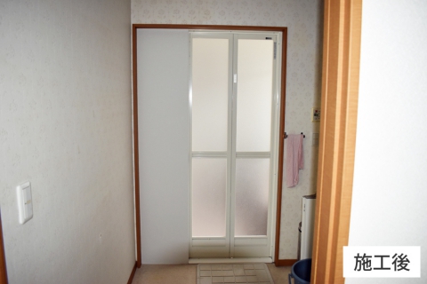 熊本市中央区（Ｙ様邸）浴室出入り口ドア取替